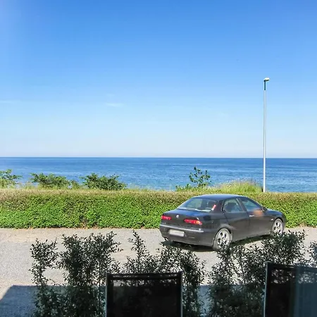 Appartement 1 Bedroom Amazing In Allinge-Sandvig